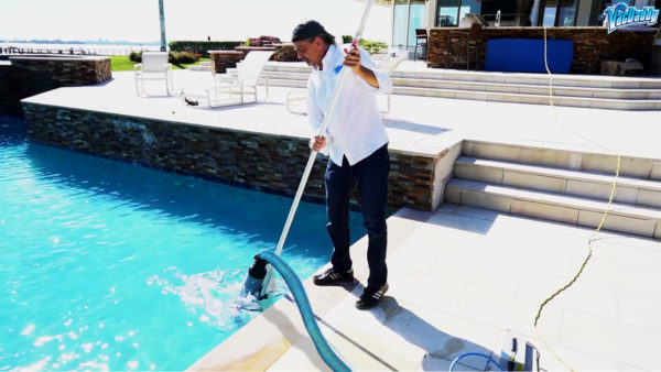 how to keep your pool clean